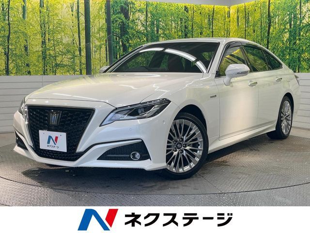 TOYOTA / CROWN sedan hybrid