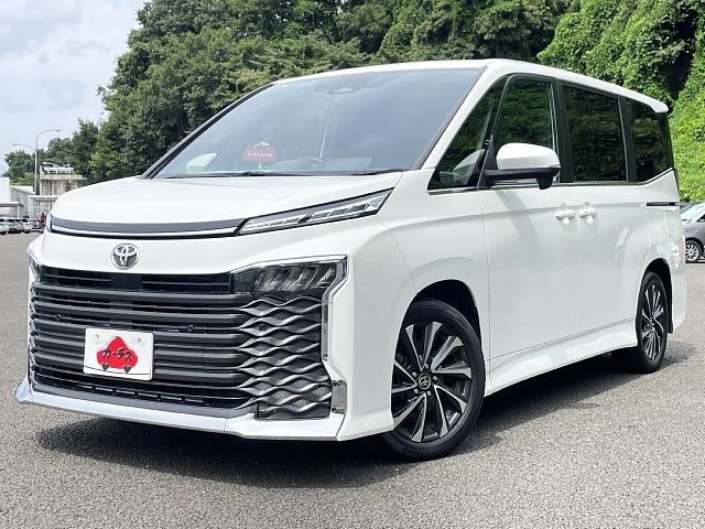 TOYOTA / VOXY