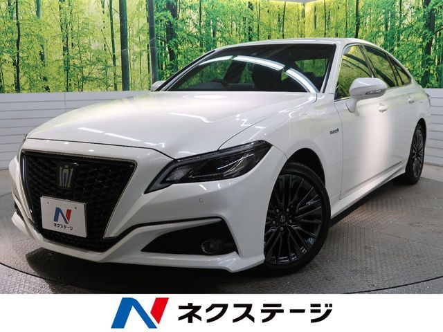 Japanese used car Ref# 1687043 TOYOTA / CROWN sedan hybrid