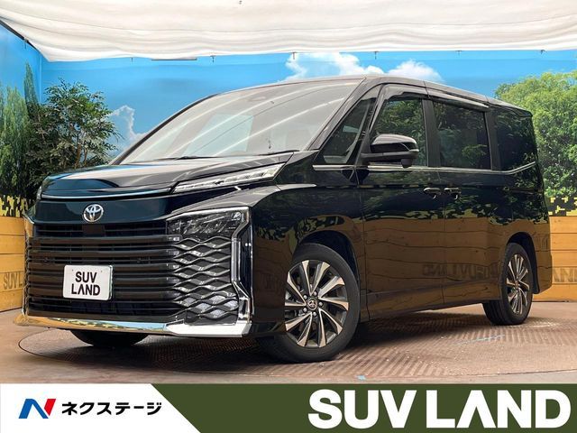 TOYOTA / VOXY
