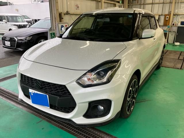 SUZUKI / SWIFT
