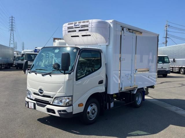 HINO / DUTRO