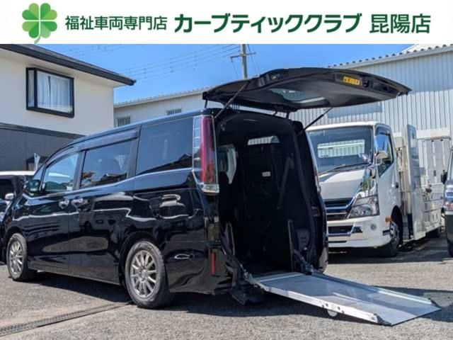 TOYOTA / ESQUIRE
