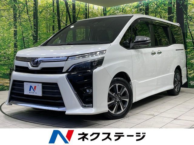 TOYOTA / VOXY