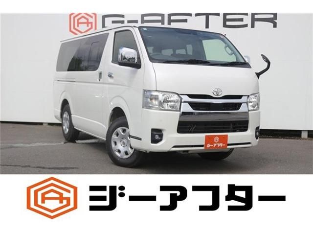 TOYOTA / HIACE van 4WD