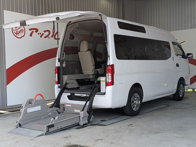 NISSAN / NV350 CARAVAN 4WD