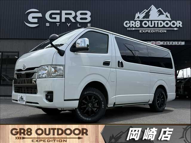 TOYOTA / HIACE van 4WD