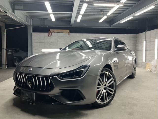 MASERATI / MASERATI GHIBLI Sedan