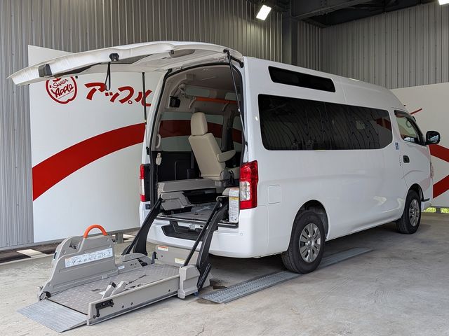NISSAN / CARAVAN van 4WD