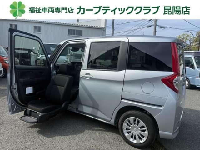 TOYOTA / ROOMY