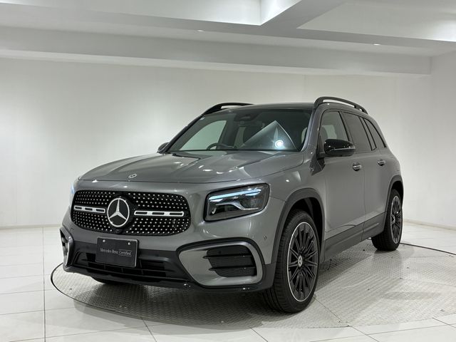 MERCEDES BENZ / MERCEDES BENZ GLB