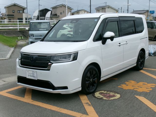 HONDA / STEPWAGON e:HEV SPADA