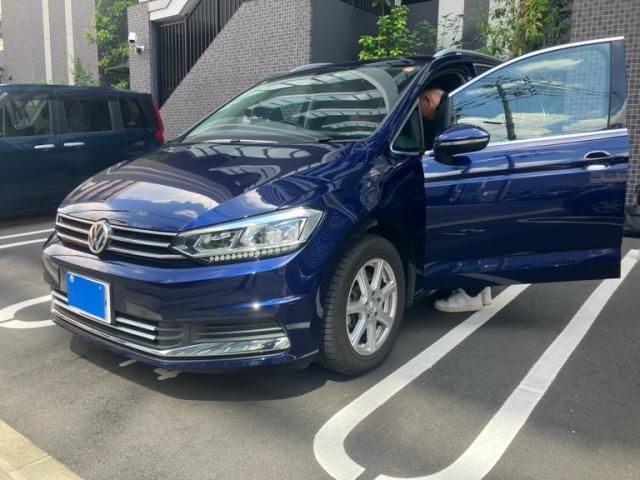 VOLKSWAGEN / VOLKSWAGEN GOLF TOURAN