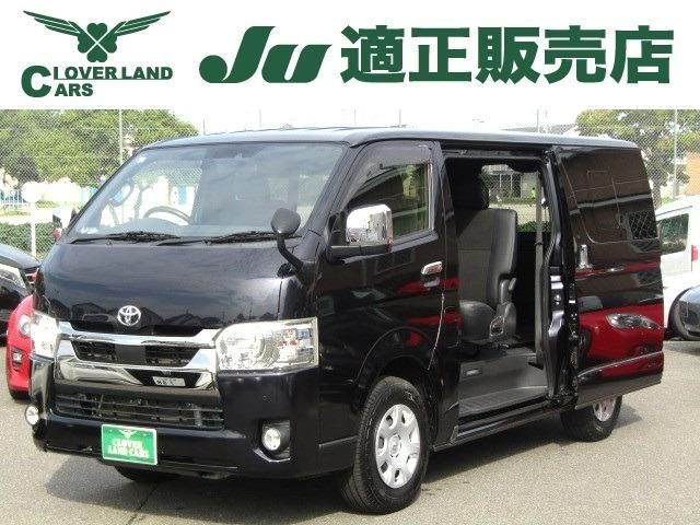 TOYOTA / HIACE van 2WD