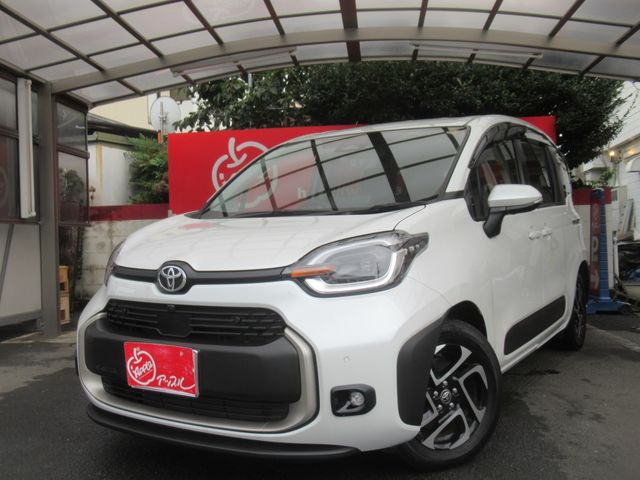 TOYOTA / SIENTA HYBRID