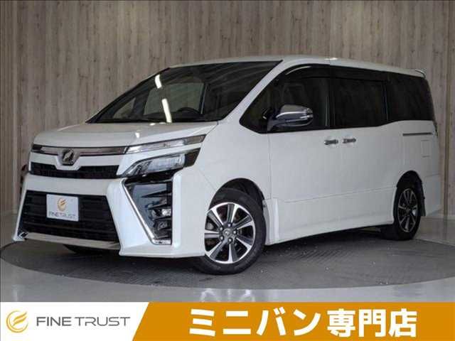 TOYOTA / VOXY