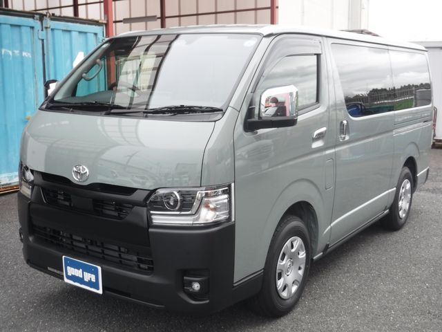 TOYOTA / HIACE van 2WD