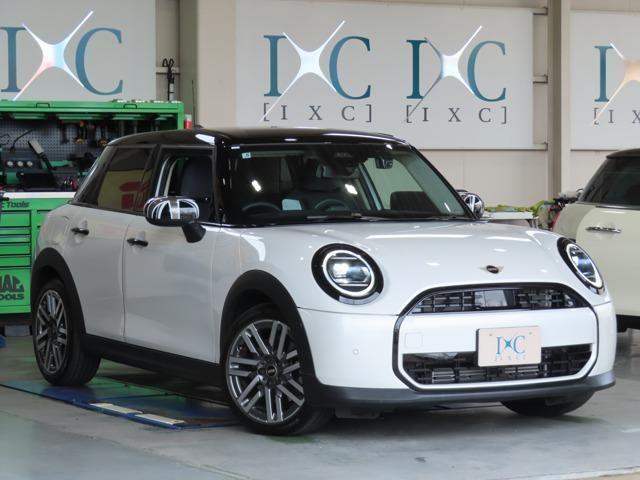 BMW / MINI