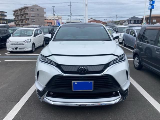 Japanese used car Ref# 1688577 TOYOTA / HARRIER 2WD