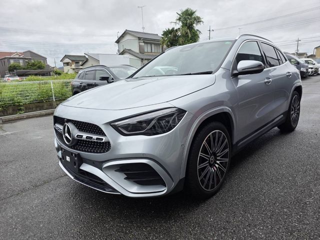 MERCEDES BENZ / MERCEDES BENZ GLA class