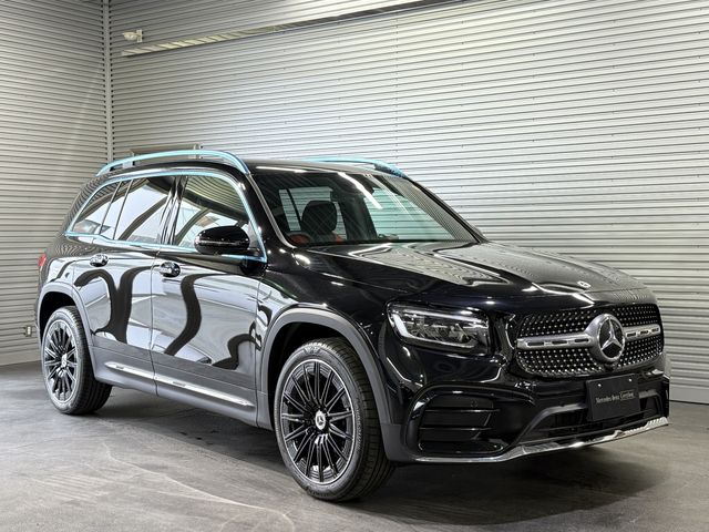 MERCEDES BENZ / MERCEDES BENZ GLB