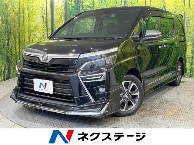 TOYOTA / VOXY