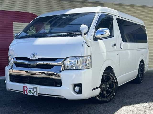 TOYOTA / REGIUSACE van 2WD