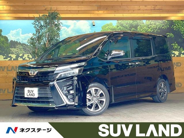 TOYOTA / VOXY
