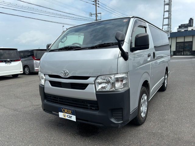 TOYOTA / HIACE van 1.2t 2WD