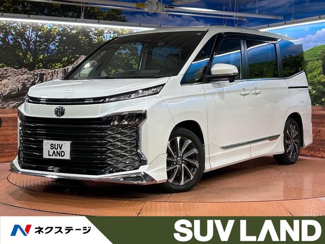 TOYOTA / VOXY