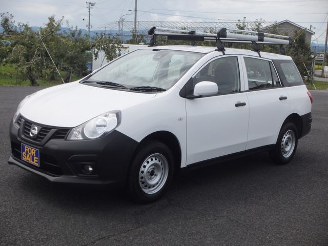 NISSAN / NV150 AD 4WD