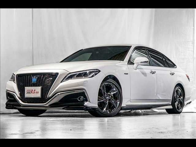 TOYOTA / CROWN sedan hybrid