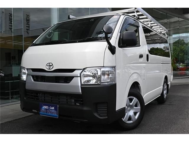 TOYOTA / HIACE van 2WD