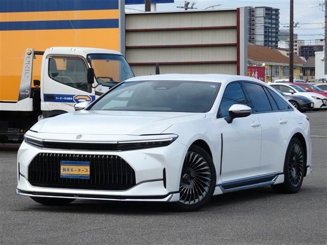TOYOTA / CROWN sedan hybrid