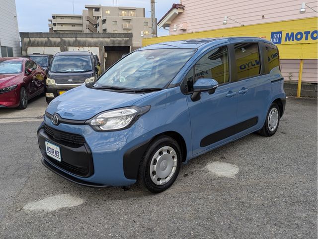 TOYOTA / SIENTA HYBRID