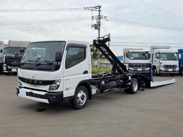 MITSUBISHI / CANTER