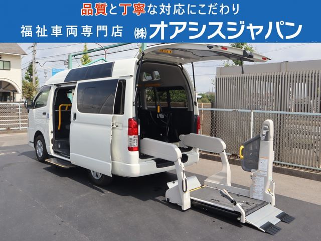 TOYOTA / HIACE van 2WD