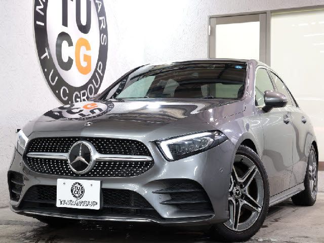 MERCEDES BENZ / MERCEDES BENZ A class sedan