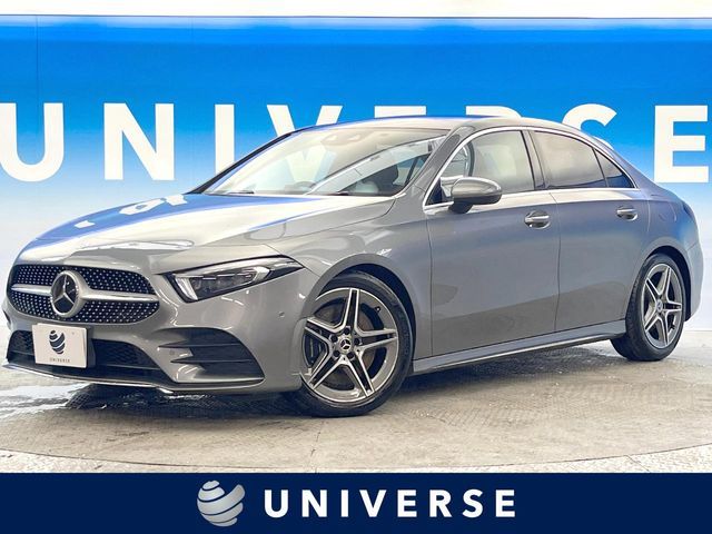 MERCEDES BENZ / MERCEDES BENZ A class sedan