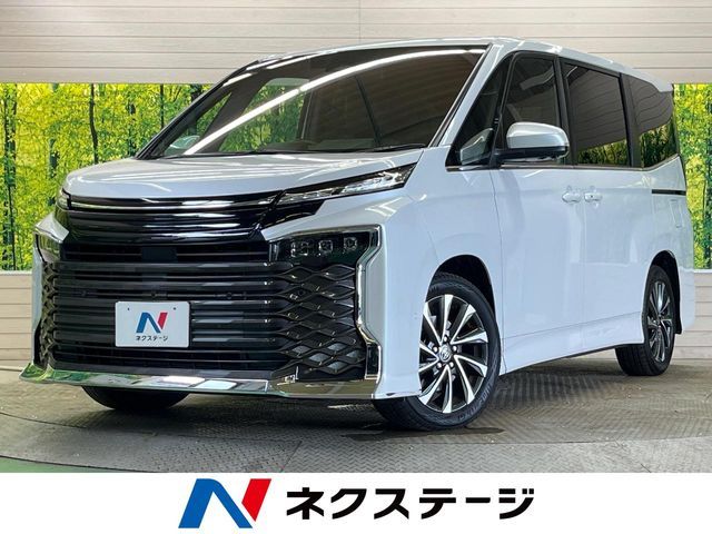 TOYOTA / VOXY