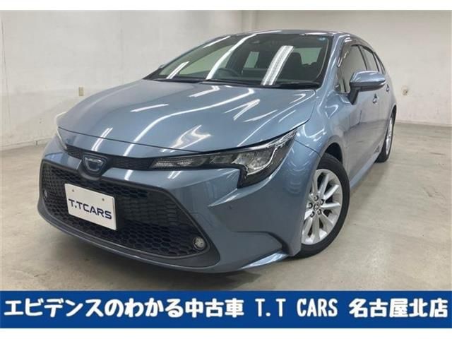 TOYOTA / COROLLA sedan HYBRID 4WD