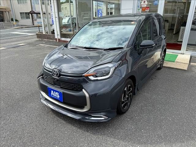 TOYOTA / SIENTA HYBRID