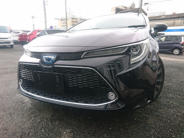 TOYOTA / COROLLA TOURING HYBRID