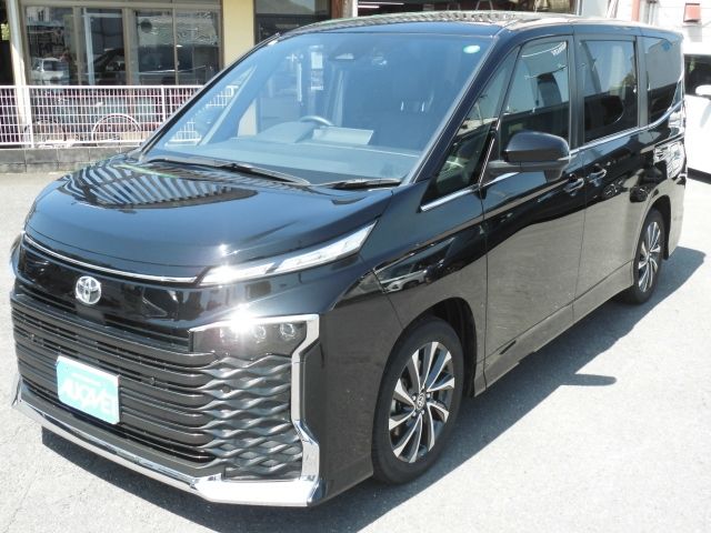 TOYOTA / VOXY