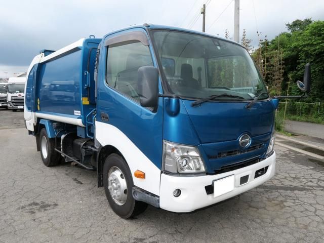 HINO / DUTRO