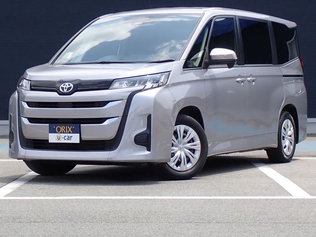 TOYOTA / NOAH