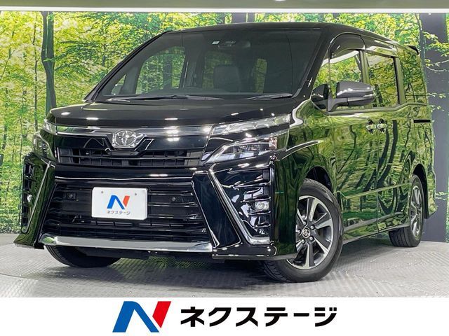TOYOTA / VOXY