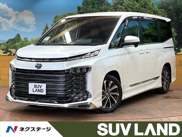 TOYOTA / VOXY HYBRID