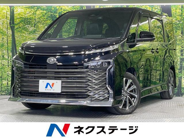 TOYOTA / VOXY