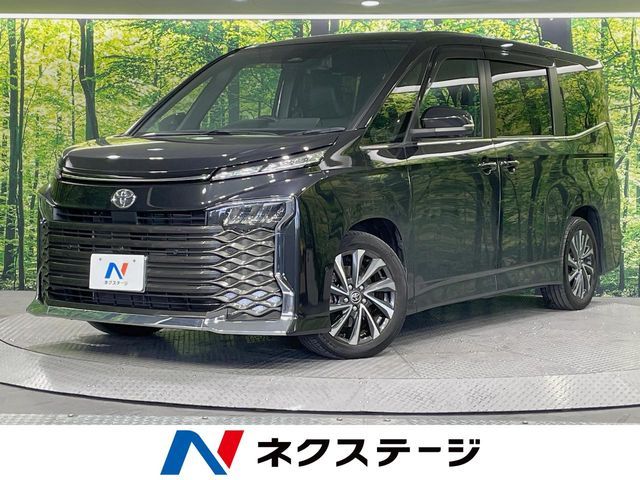 TOYOTA / VOXY